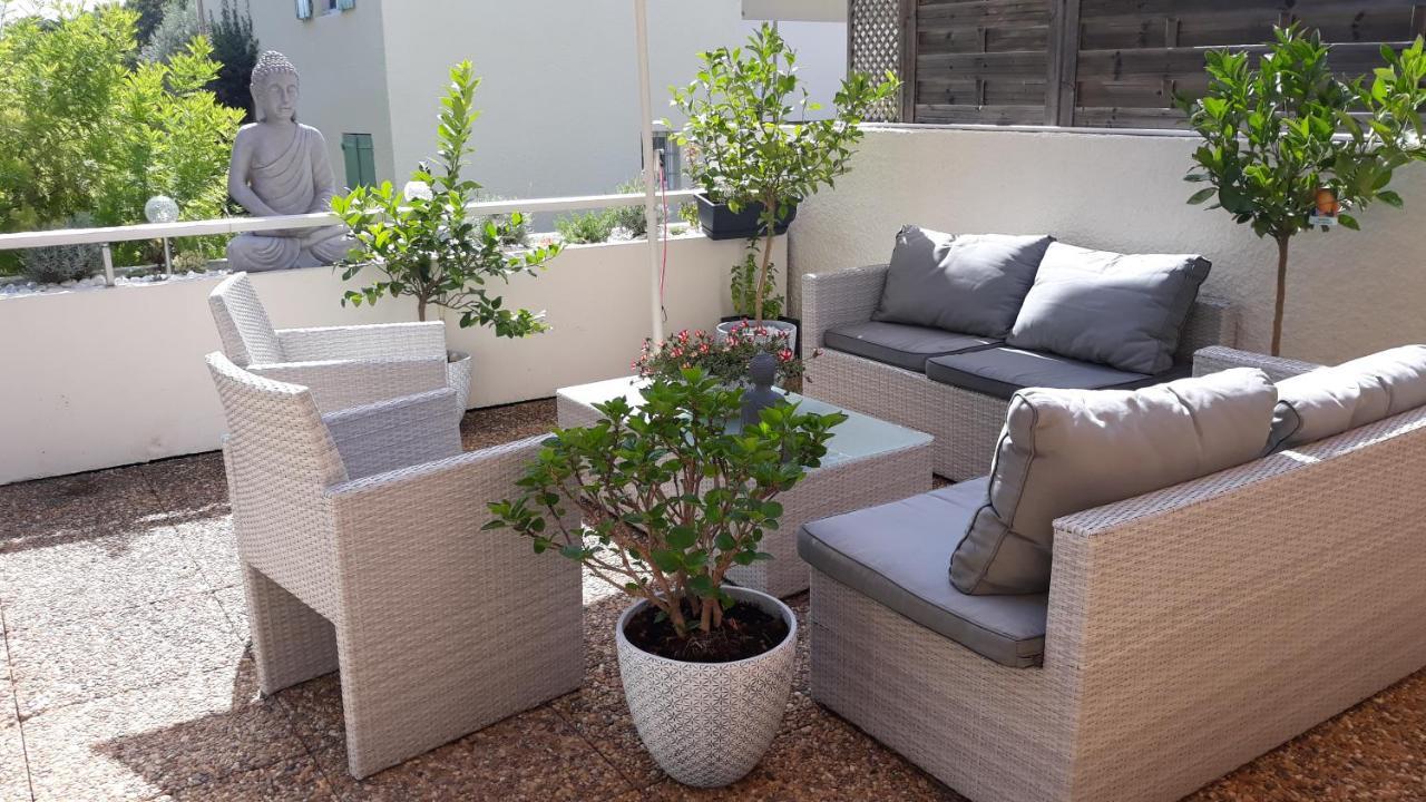 2 Pieces Avec Grande Terrasse Daire La Ciotat Dış mekan fotoğraf